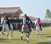 북한 "김정은 시대 건축물들, 인민대중제일주의의 산물"