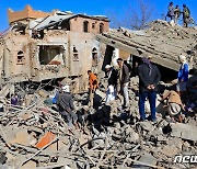 UAE, 아부다비 공격 예멘 반군 보복 공습..文대통령은 사우디에
