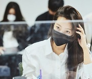 '46살' 김희선, 20대 기죽이는 미모 '직찍인데 비주얼 깡패'