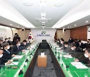 노형욱 장관, 유관기관 긴급 회의 "건설안전특별법 제정해야"