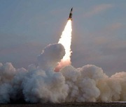 北, 1년10개월만 북한판 에이태킴스 KN-24 발사..양산·배치 단계 비쳐