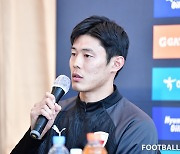 'K2 득점왕-MVP' 부산 안병준, "1부 가고 싶지만 구단 입장도 이해한다"