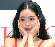 손나은, 에이핑크 스페셜앨범 활동 불참 "차기작 스케줄 문제"(공식)