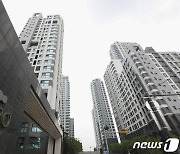 "강남 30억 1주택은 놔두고 우리만 때렸다"..지방 3주택자의 '울분'