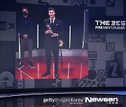 발롱도르 놓친 레반도프스키, FIFA 올해의 선수는 2연패