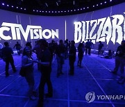 (FILE) USA GAMING INDUSTRY MICROSOFT ACTIVISION TAKEOVER