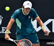 남자 테니스 권순우, 호주 오픈 2회전서 샤포발로프에 2-3 석패