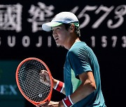 Kwon knocked out of Australian Open after grueling five-set match