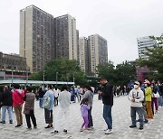 "홍콩서 동물-사람 간 코로나 전염 의심 사례 첫 발견"