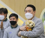 윤석열 "당선시 은퇴견 키울것..靑에 들어가서든 제3 장소든"