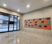 현대건설, 4가지 컬러·패턴 우편함 디자인 '시그니처 월' 론칭