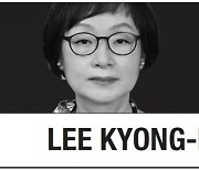 [Lee Kyong-hee] Gender war? No, it's a deeper conundrum