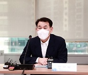 금감원장, "핀테크 육성 지원법 제정..금융사 출자 제한 완화"