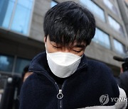 '스토킹 살인' 김병찬 "흥분해 찔렀다"..계획 범죄 부인