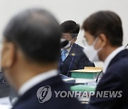 시도교육감 신년 간담회에서 인사말 하는 유은혜 부총리