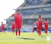 [터키 LIVE] 벤투호, 몰도바전 선발 명단 공개..'김건희·조규성' 선발