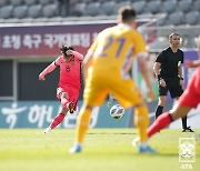 '김진규·백승호 2G 연속골' 벤투호, 몰도바 4-0 대파