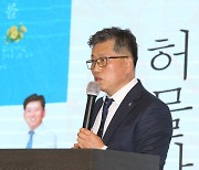 강릉시장선거 출마 고민하는 배선식 民강릉위원장