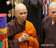 심상정, 틱낫한 스님 열반에 "인권·생명·평화 가치 되새길 것"
