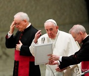 교황 "성학대 피해자 위한 정의 실현 약속"
