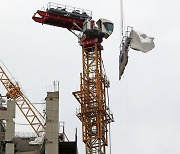 광주 붕괴 사고 수습당국 '거푸집 제거'