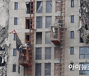[포토]위험천만한 광주 붕괴 아파트