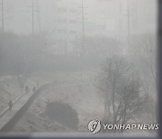 [내일날씨] 전국 구름 많고 포근..곳곳 미세먼지 '나쁨'