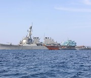 미국 해군, 이란발 선박 수색해 '폭발물 재료' 40t 압수