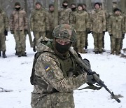 우크라이나 "가까운 시일 내 러시아 침공받을 가능성 없어"