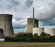 EU 금융 자문그룹도 "원전·천연가스 녹색 분류 부적절"