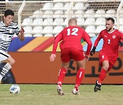 한국, 레바논에 1-0 승리..황의조 도움·조규성 골