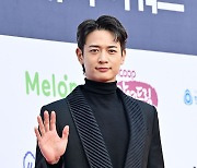 샤이니 민호,'훈훈한 눈빛' [사진]