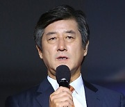 부산국제영화제 이용관 이사장, 4년 연임 결정 "향후 10년 발판 마련할 것"