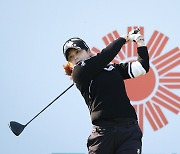 최혜진, LPGA 데뷔전 첫날 공동 4위..리디아 고, 단독 선두(종합)