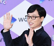 '유희열→은혁→조세호' 유재석, 세 번째 코로나19 검사 받는다 [종합]