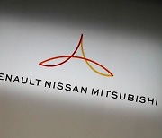 르노·닛산·미쓰비시, 전기車 개발에 31조원 투입..35종 출시 목표