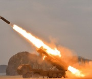 북, 장거리 순항미사일·지대지 전술유도탄 발사 공개