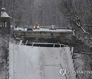 Bridge Collapse Pittsburgh