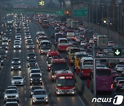 설 연휴 첫날, 서울~전주 2시간50분, 서울~군산 2시간36분 소요