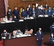 "대만, 후쿠시마 식품 허용 발표 설 뒤로 연기"
