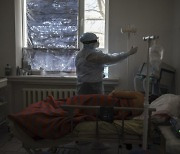 러시아 하루 코로나 확진 12만명 넘어 '사상 최대'