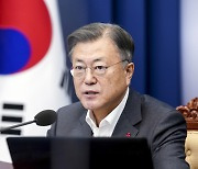 文, 1년만에 NSC.."北미사일, 국제사회 도전이자 안보리 위반"