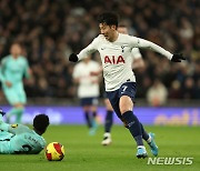 돌아온 손흥민, 토트넘 3-1 승리 기여