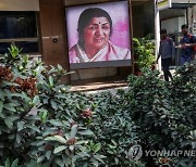 INDIA PEOPLE LATA MANGESHKAR