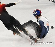 [올림픽] 우다징의 스케이트 날에 찍히는 박장혁