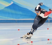 文대통령 베이징 '첫 메달' 김민석에 축하.."장하고 자랑스러워"