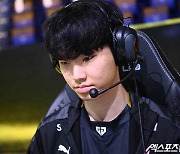 '믿음의 쵸비!' 젠지, 2군 선수들과 리브 샌박 격파..'시즌 6승' [LCK]