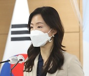 북한 동향 관련 브리핑하는 이종주 대변인