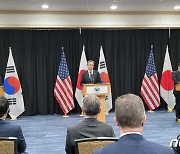 북한 선전매체 "南, 미국과 일본에게 냉대와 무시"..3각 공조 흔들기