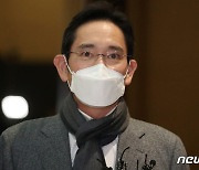 계약 위해 북한산까지 오른 이재용..'JY네트워크' 빛났다